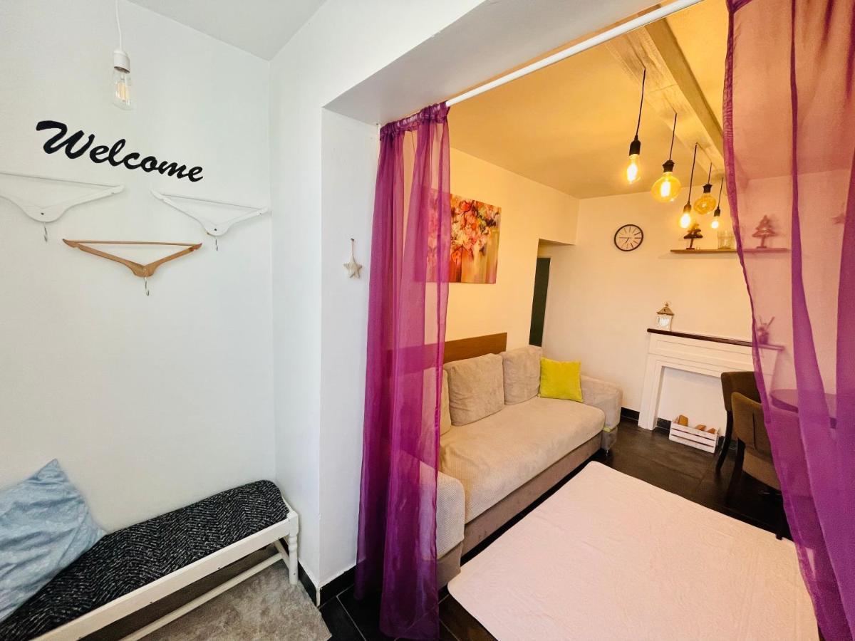 Perfect Place To Stay Self Check In-24H-Netflix-Wifi Resita Zewnętrze zdjęcie