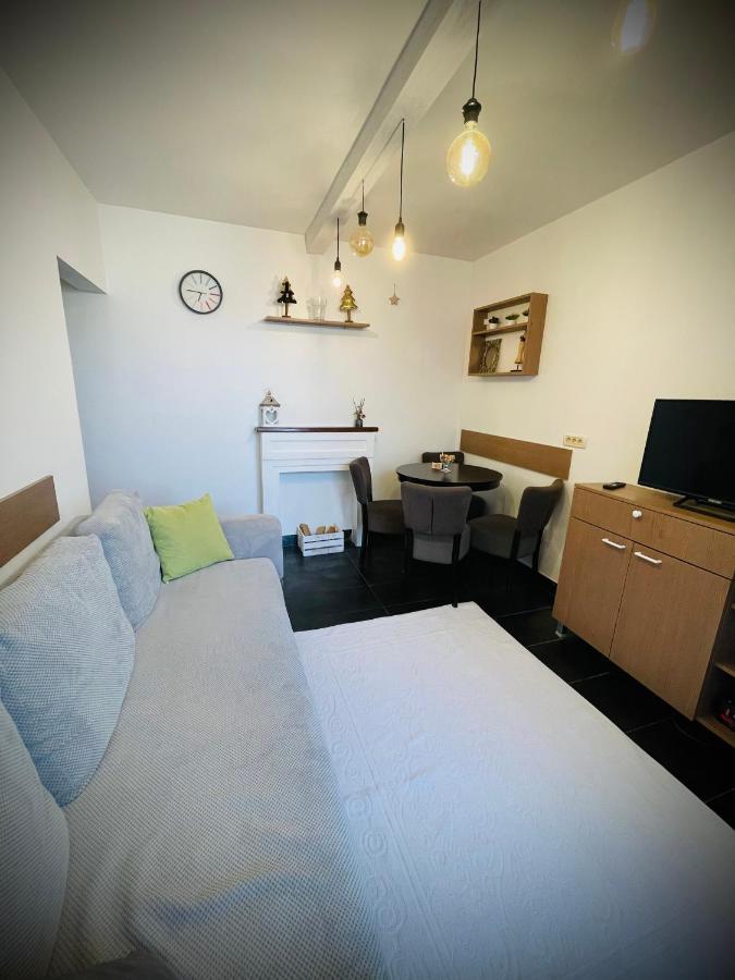 Perfect Place To Stay Self Check In-24H-Netflix-Wifi Resita Zewnętrze zdjęcie