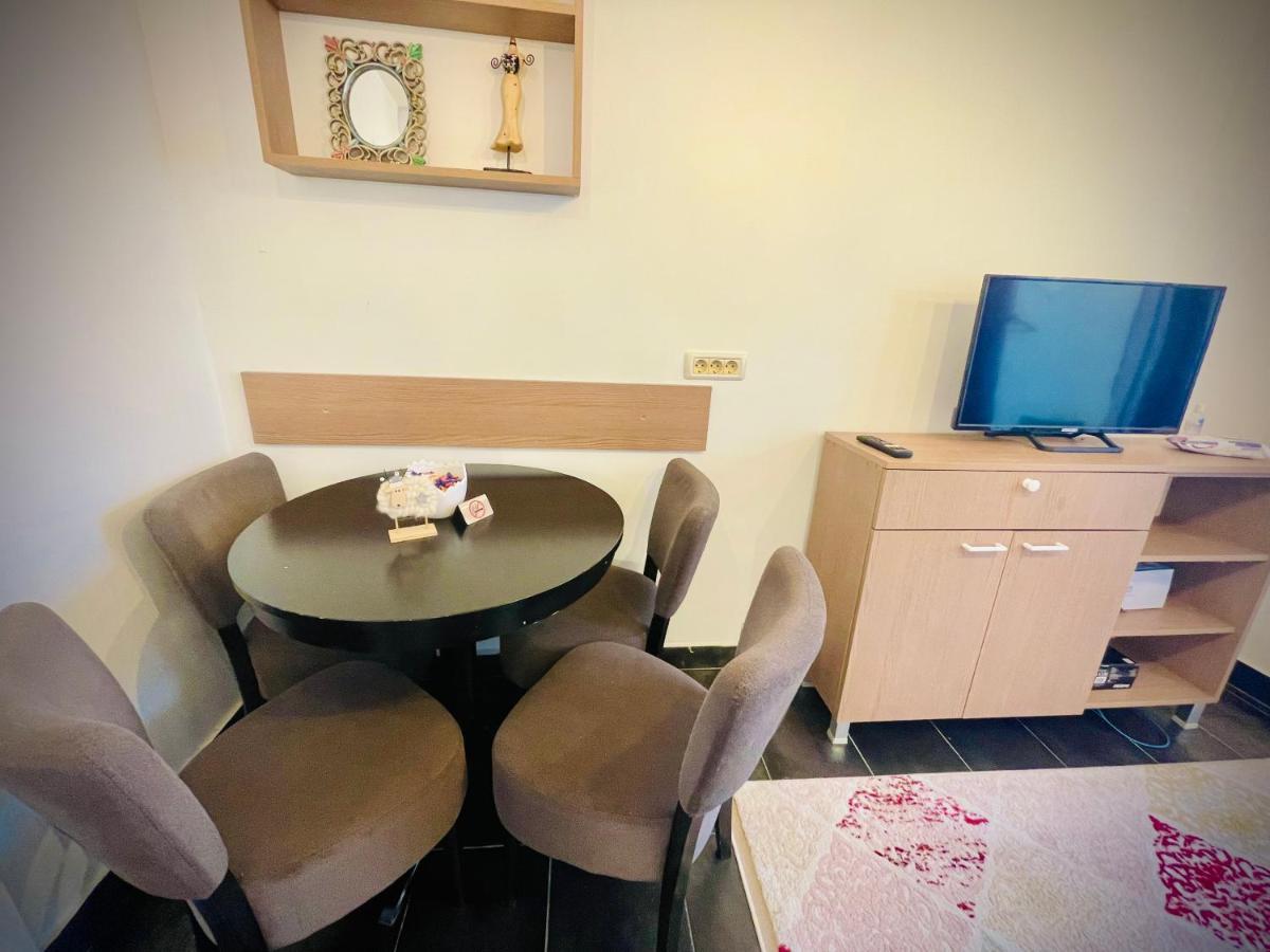 Perfect Place To Stay Self Check In-24H-Netflix-Wifi Resita Zewnętrze zdjęcie